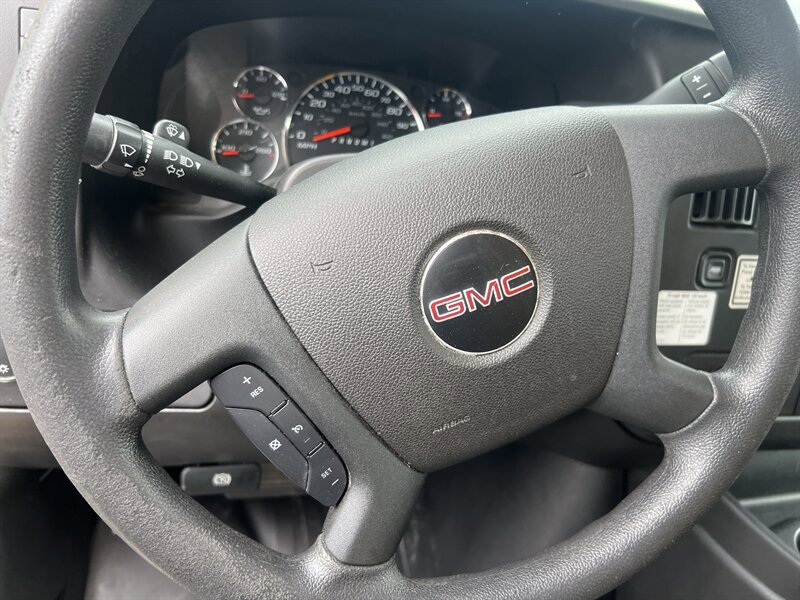 Used 2021 GMC Savana 3500 w/ Power Convenience Package RWD image 10