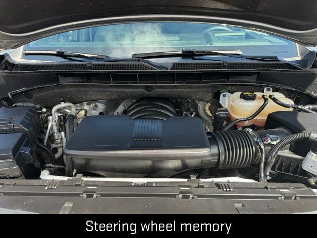 Used 2025 GMC Yukon AT4 w/ AT4 Premium Plus Package AWD/4WD image 36