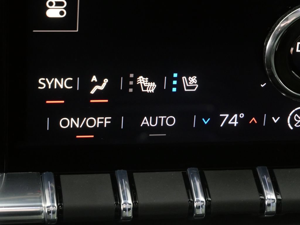 New 2026 GMC Yukon XL Denali w/ Denali Reserve Package AWD/4WD image 31
