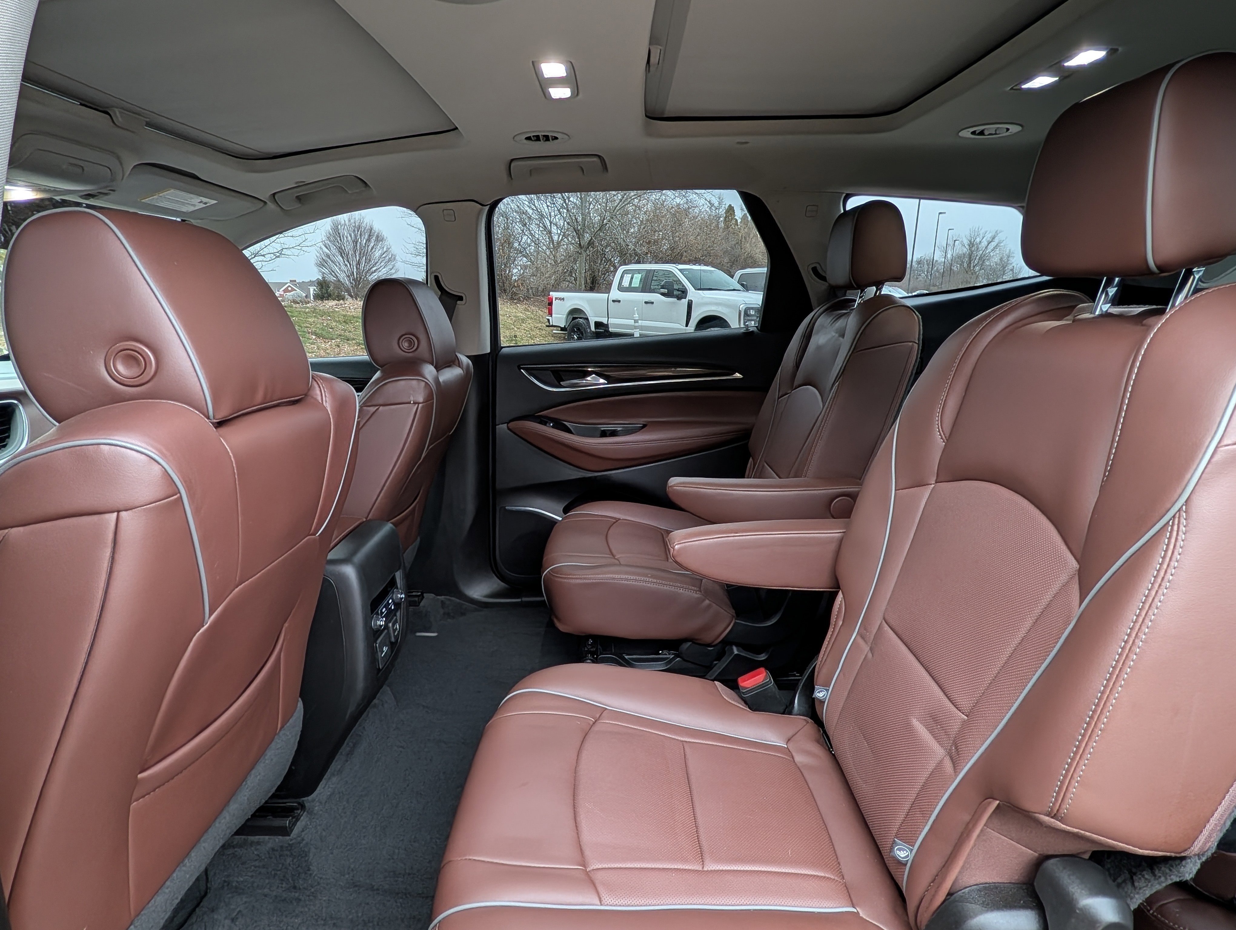 Used 2020 Buick Enclave Avenir w/ Avenir Technology Package image 32