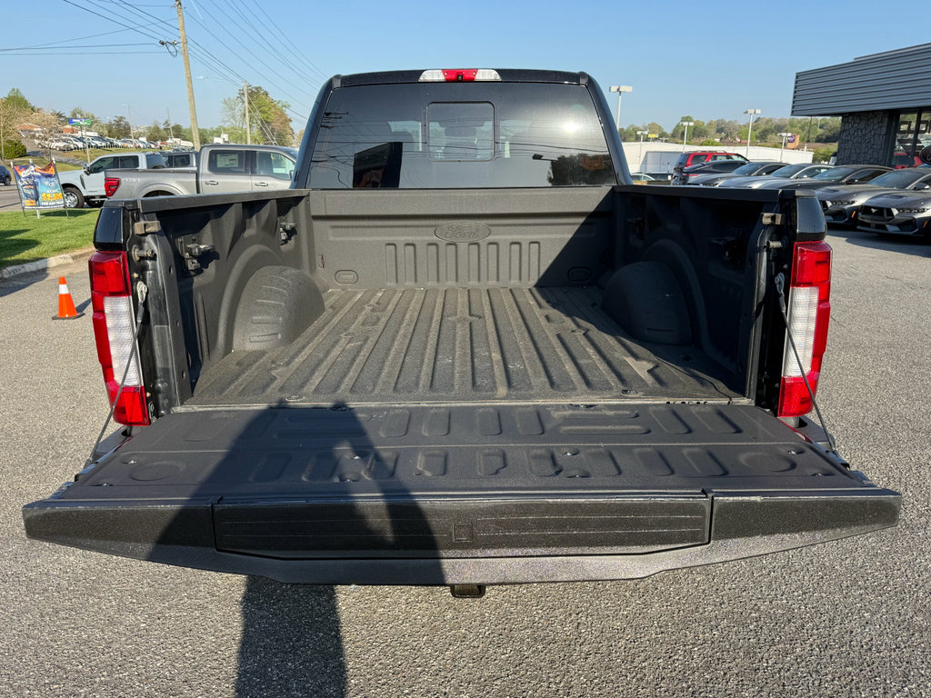 Used 2019 Ford F350 Platinum w/ Platinum Ultimate Package image 9