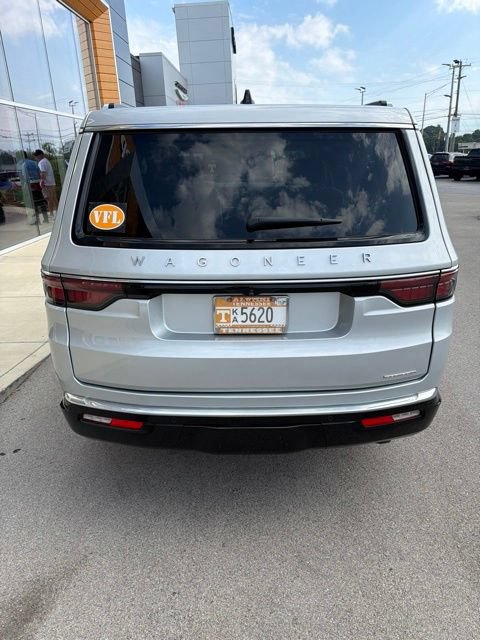 Used 2024 Jeep Wagoneer Series II w/ Convenience Group I AWD/4WD image 10