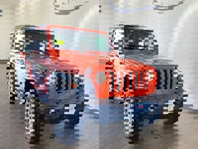 Used 2020 Jeep Wrangler Sport AWD/4WD image 2