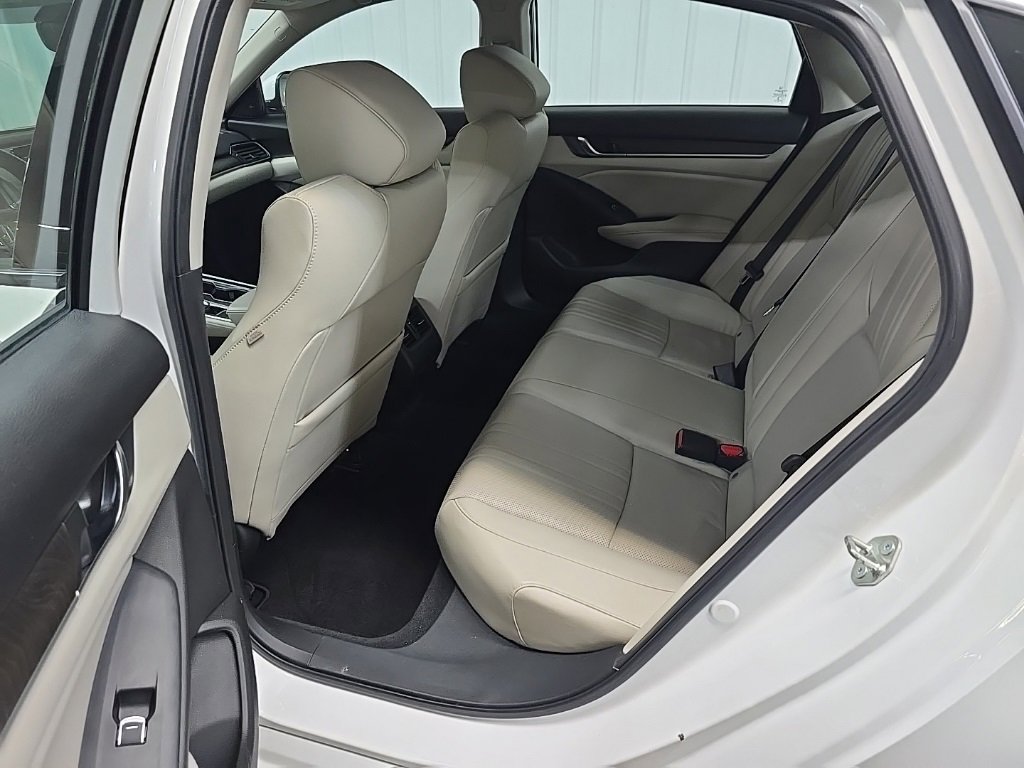 Used 2018 Honda Accord EX-L image 31