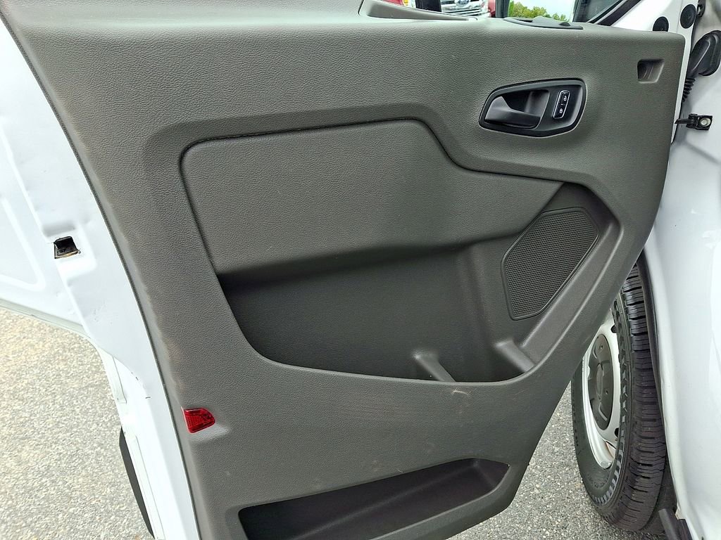 Used 2023 Ford Transit 250 148 High Roof Extended RWD image 12