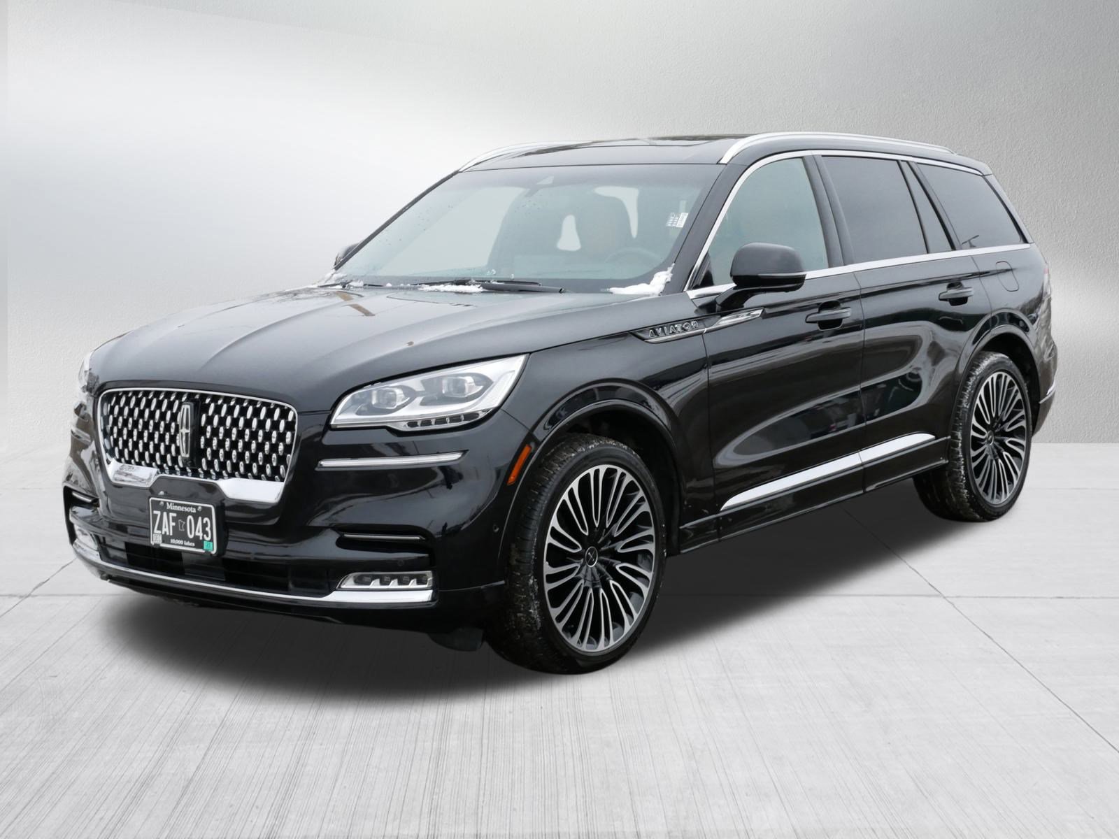 Used 2023 Lincoln Aviator Black Label w/ Dynamic Handling Package AWD/4WD image 3