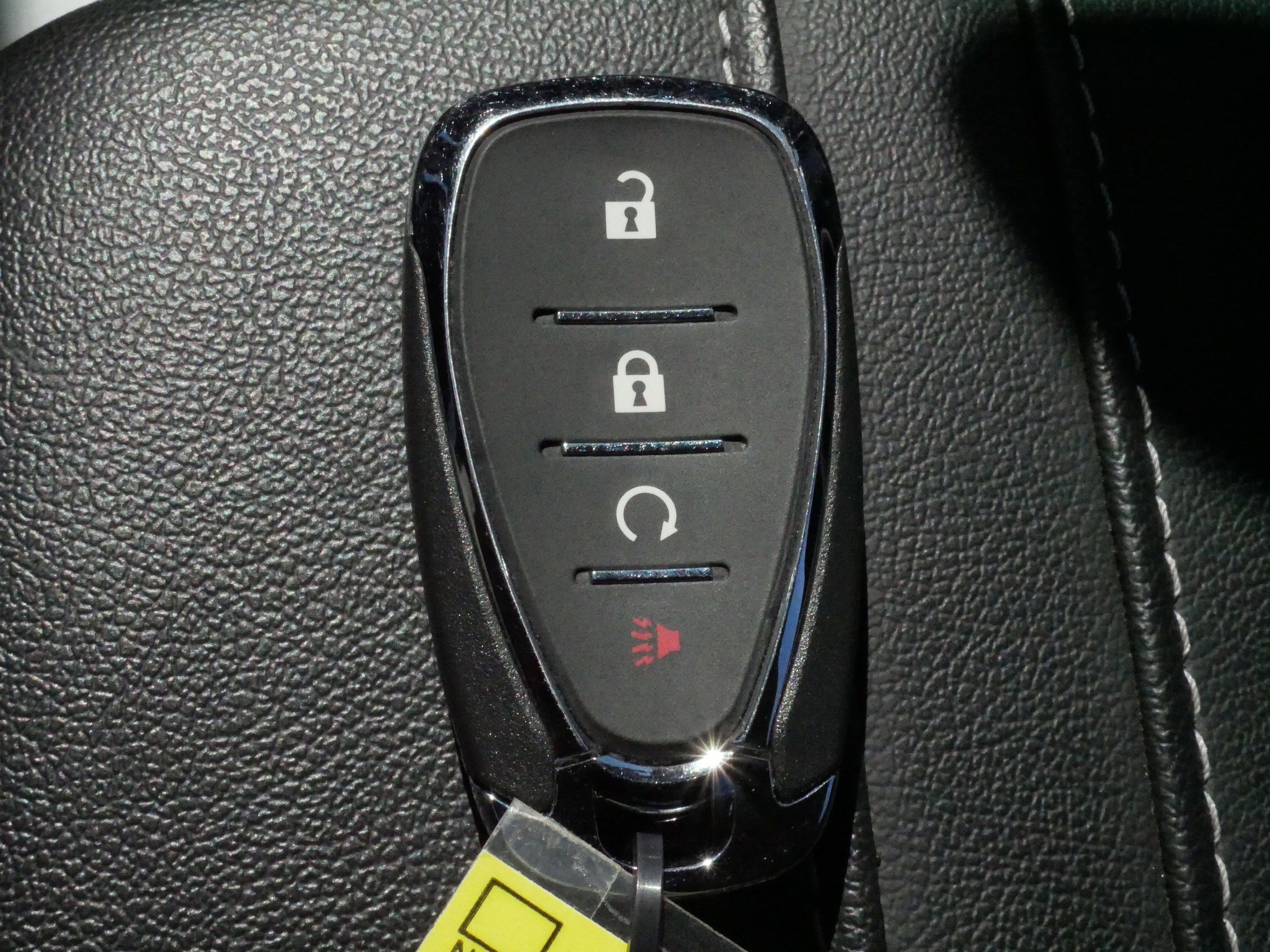Used 2025 Chevrolet Blazer LT FWD image 30