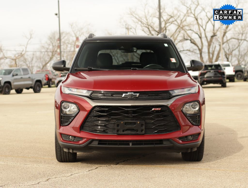 Used 2021 Chevrolet TrailBlazer RS w/ Technology Package FWD image 2