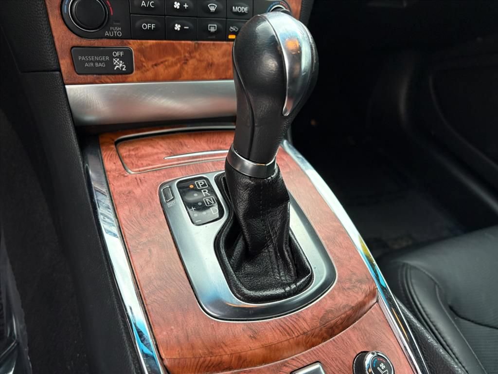 Used 2015 INFINITI Q60 Convertible w/ Premium Package RWD image 22