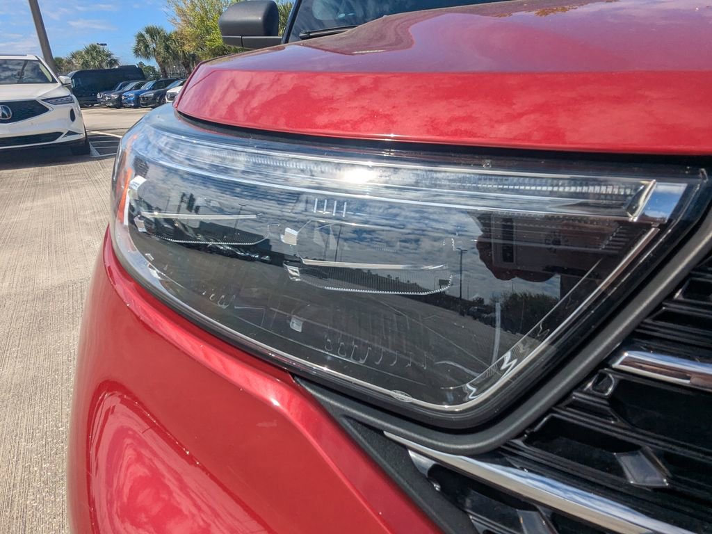 Used 2020 Ford Explorer XLT w/ Equipment Group 202A image 22