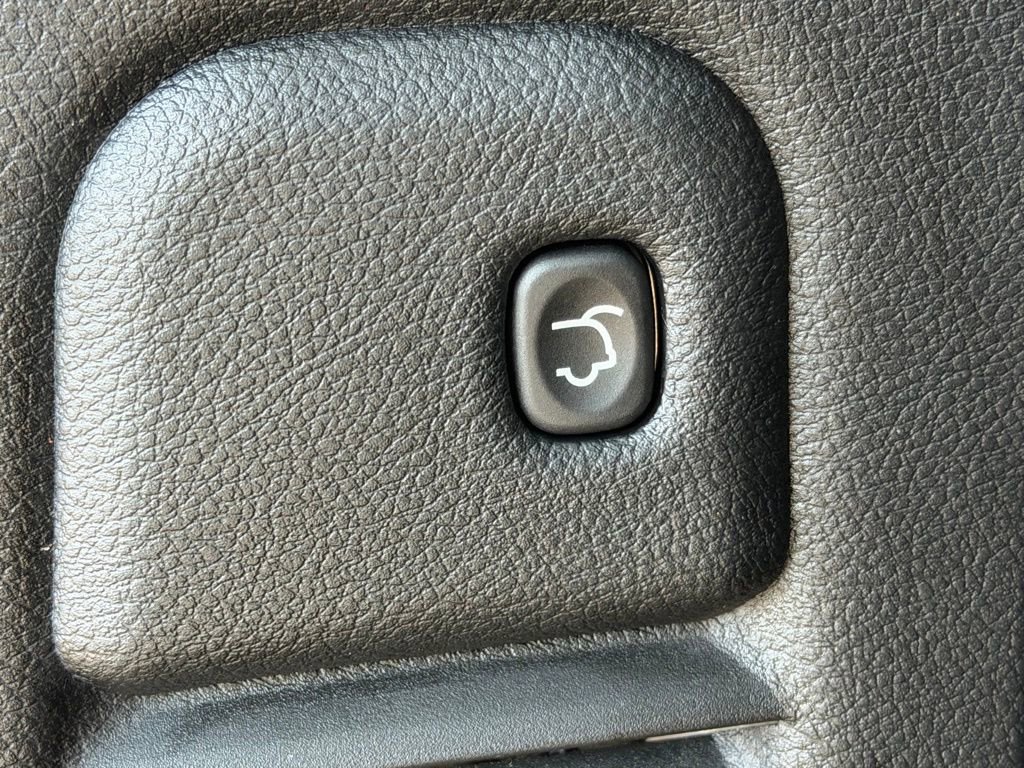 Used 2024 Dodge Durango R/T image 40