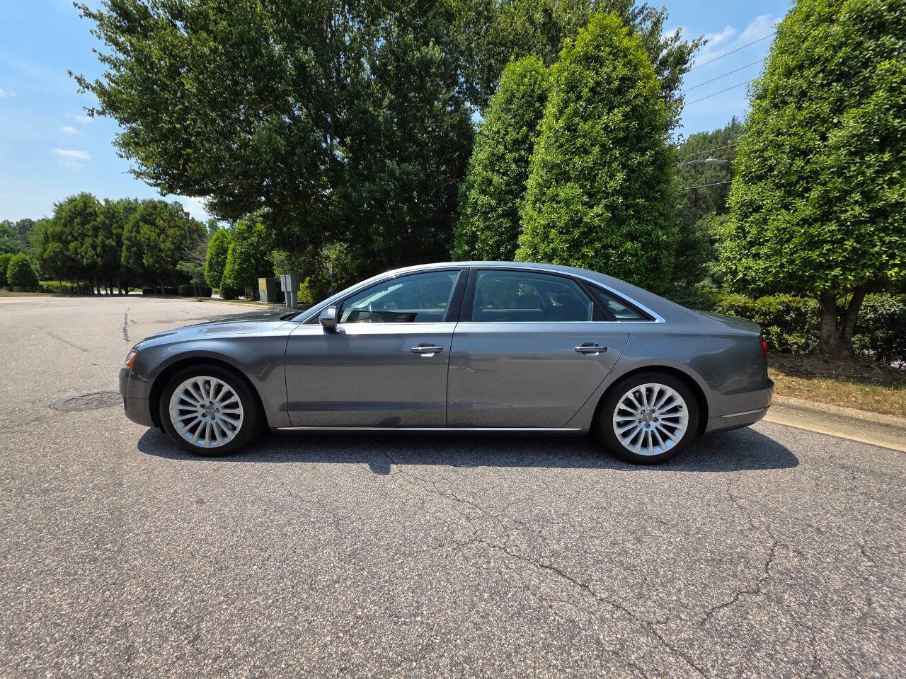 Used 2016 Audi A8 L 3.0T w/ Executive Package AWD/4WD image 2