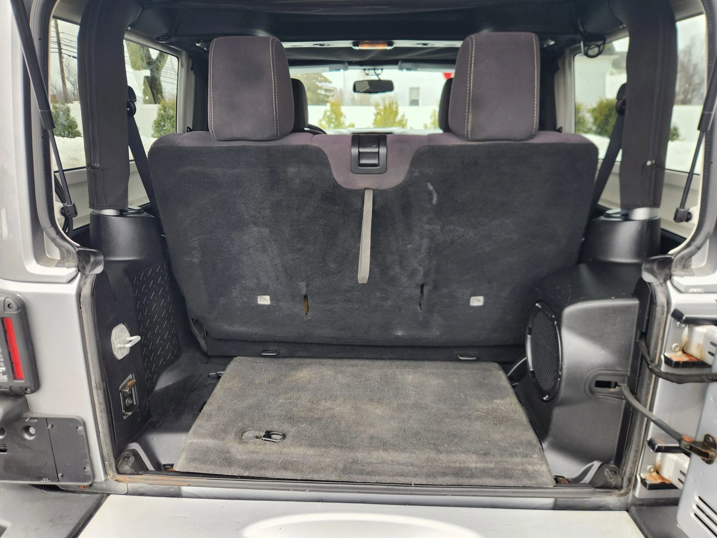 Used 2013 Jeep Wrangler Sahara w/ Dual Top Group image 38