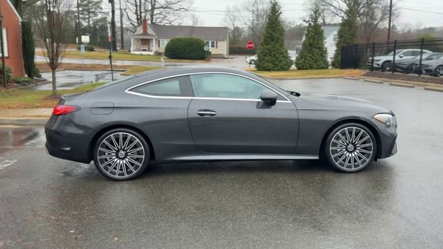 Used 2025 Mercedes-Benz CLE 300 4MATIC Coupe image 3