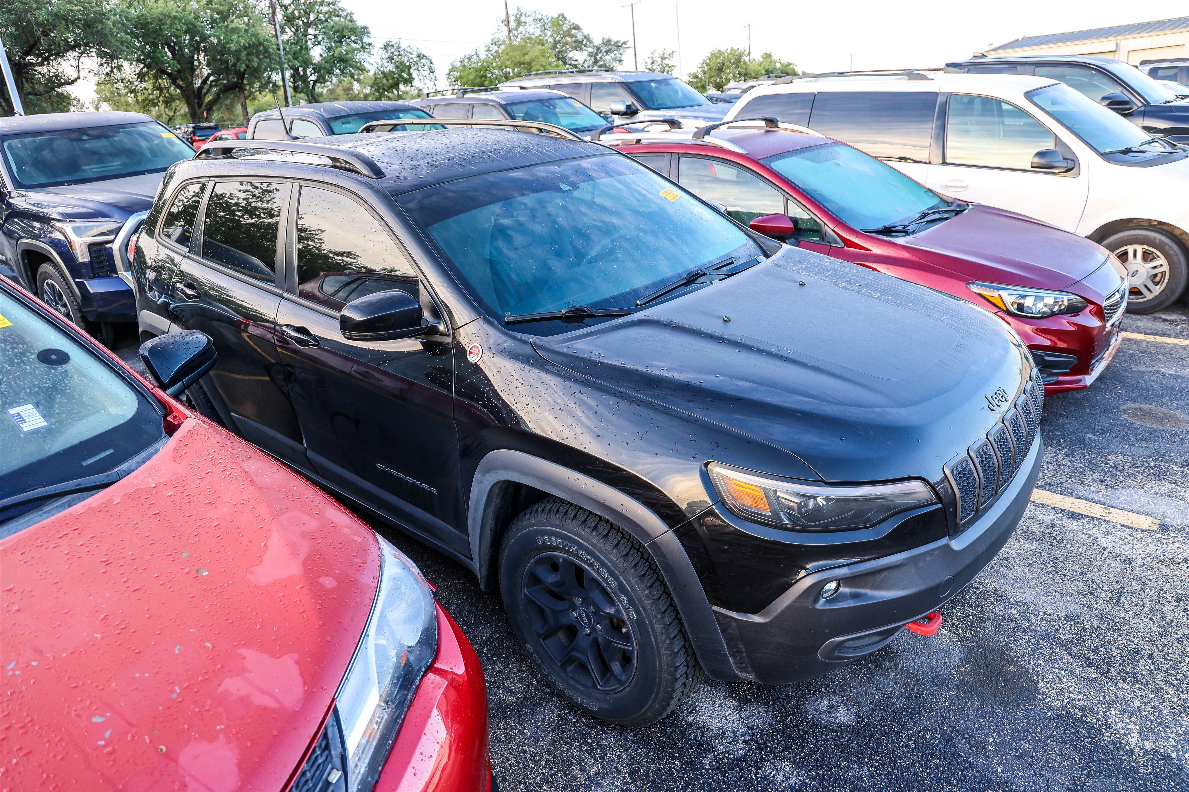 Used 2022 Jeep Cherokee Trailhawk w/ Sun, Sound & Nav Group AWD/4WD image 7