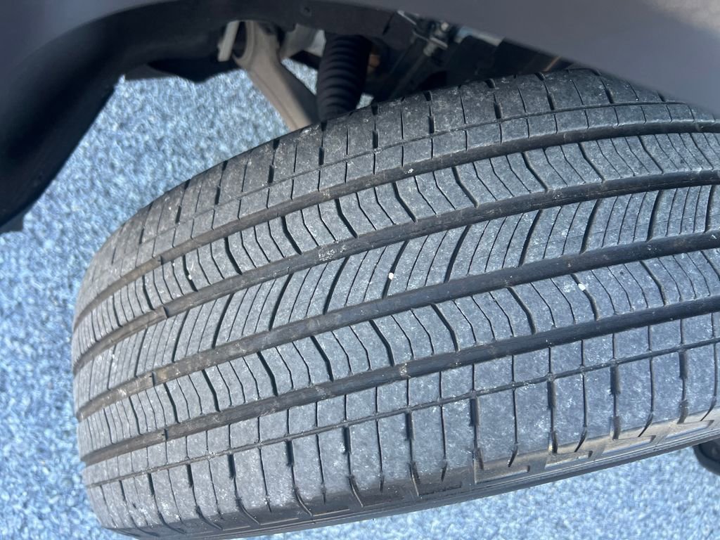 Used 2022 Jeep Grand Cherokee L Limited image 29