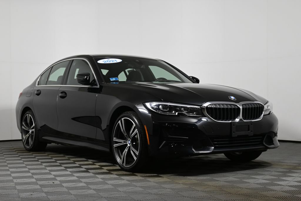 Used 2021 BMW 330e xDrive w/ Convenience Package image 9