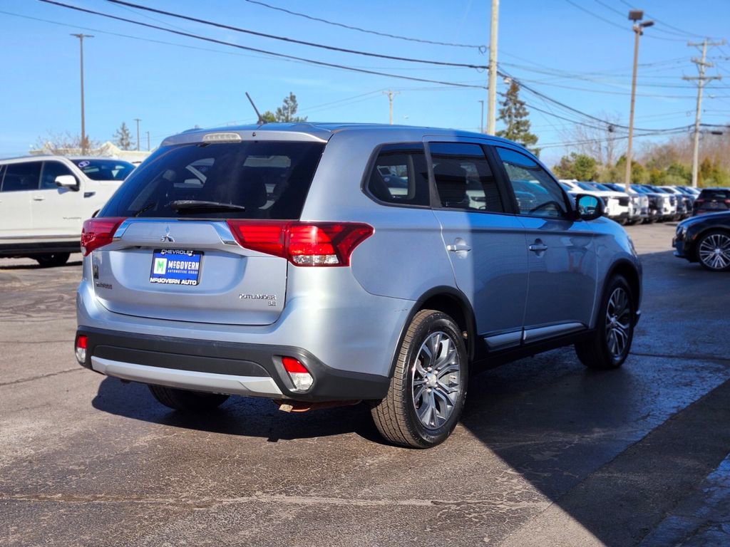 Used 2016 Mitsubishi Outlander AWD image 5