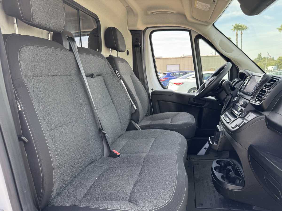 Used 2025 RAM ProMaster 2500 FWD image 22
