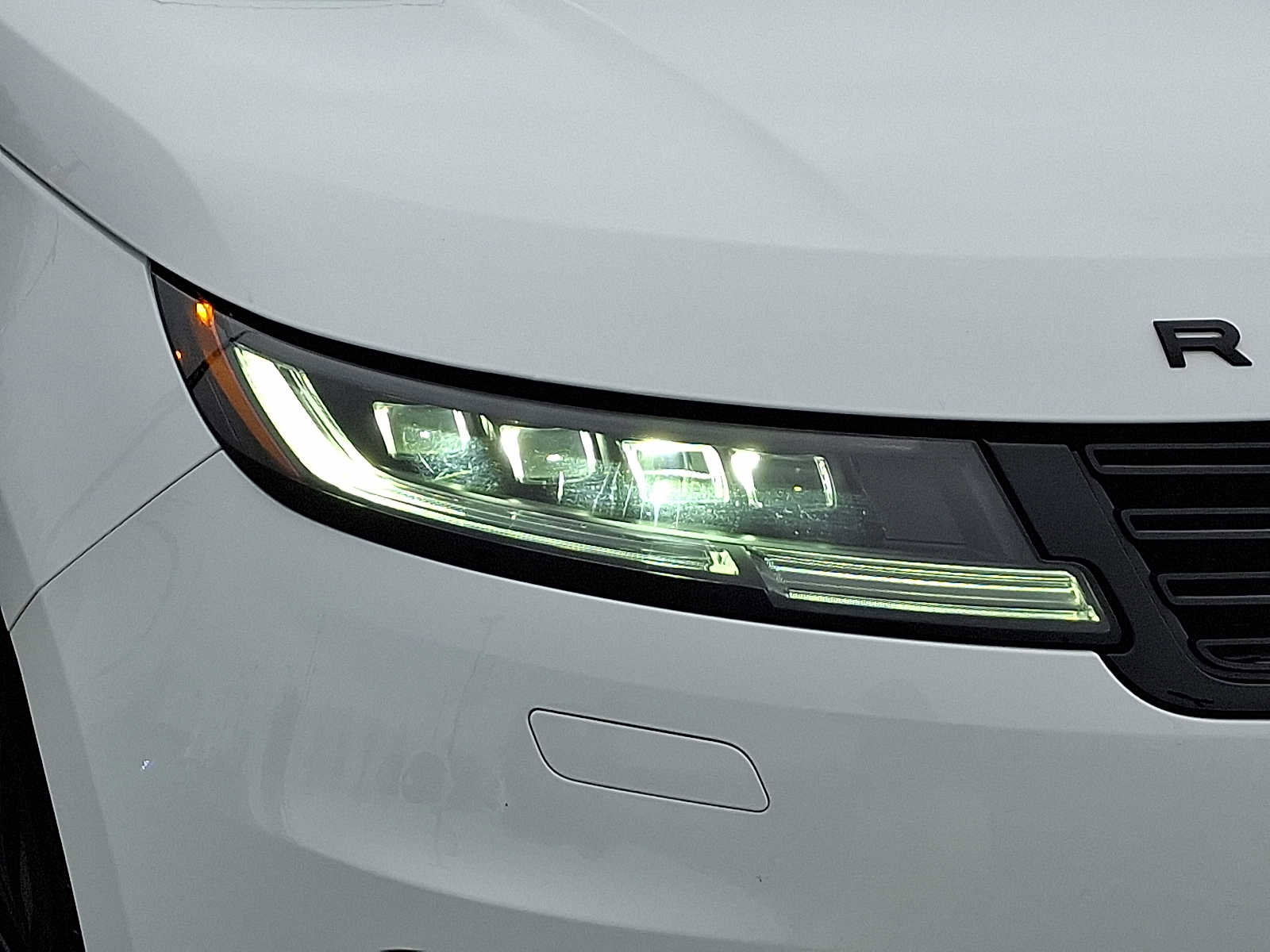 Used 2024 Land Rover Range Rover Sport Dynamic SE image 9