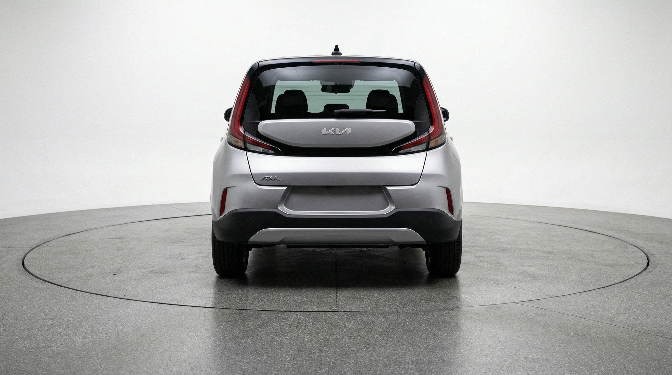 Used 2025 Kia Soul LX w/ LX Technology Package FWD image 7