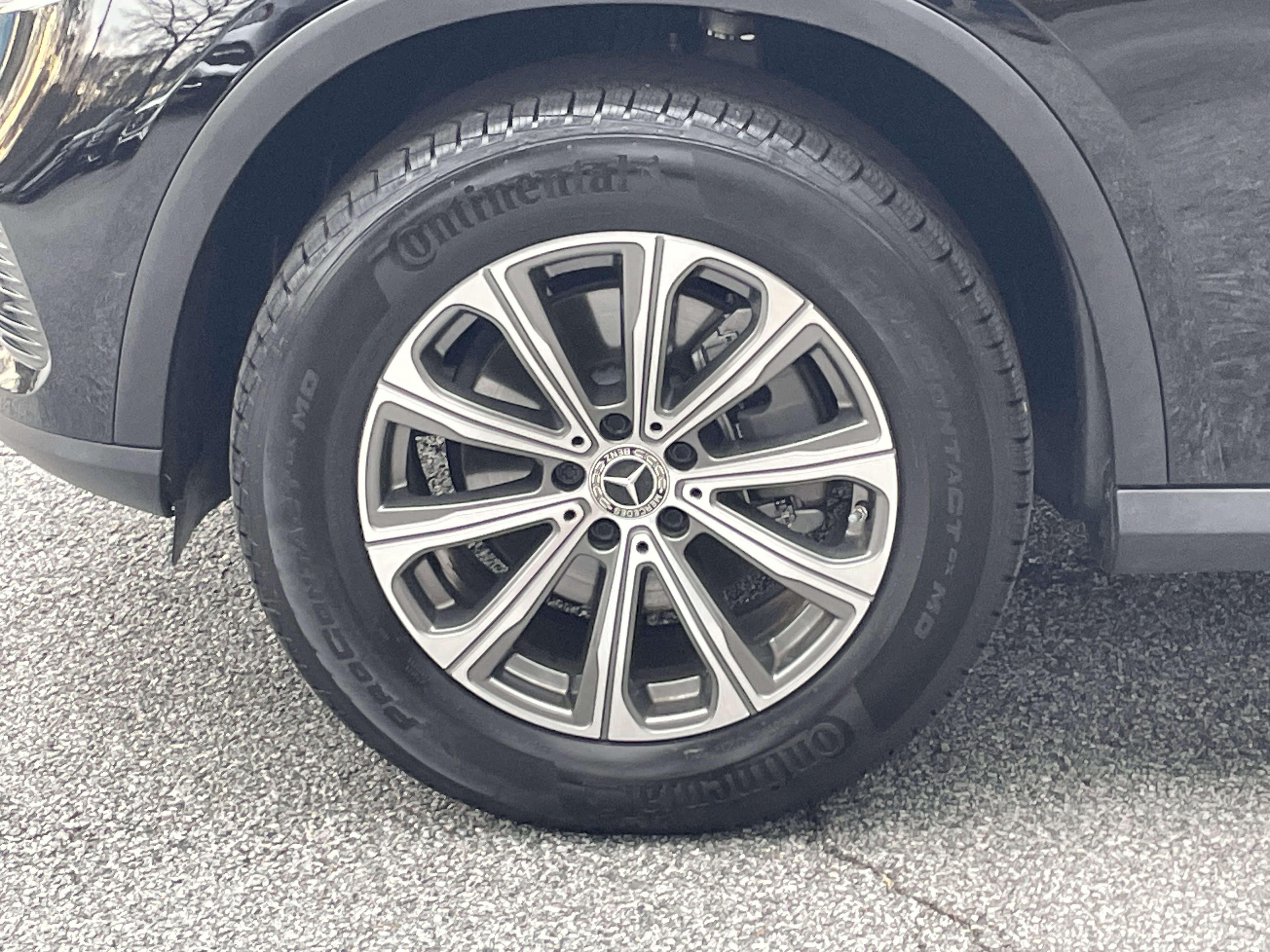 Certified 2025 Mercedes-Benz GLC 300 4MATIC image 17