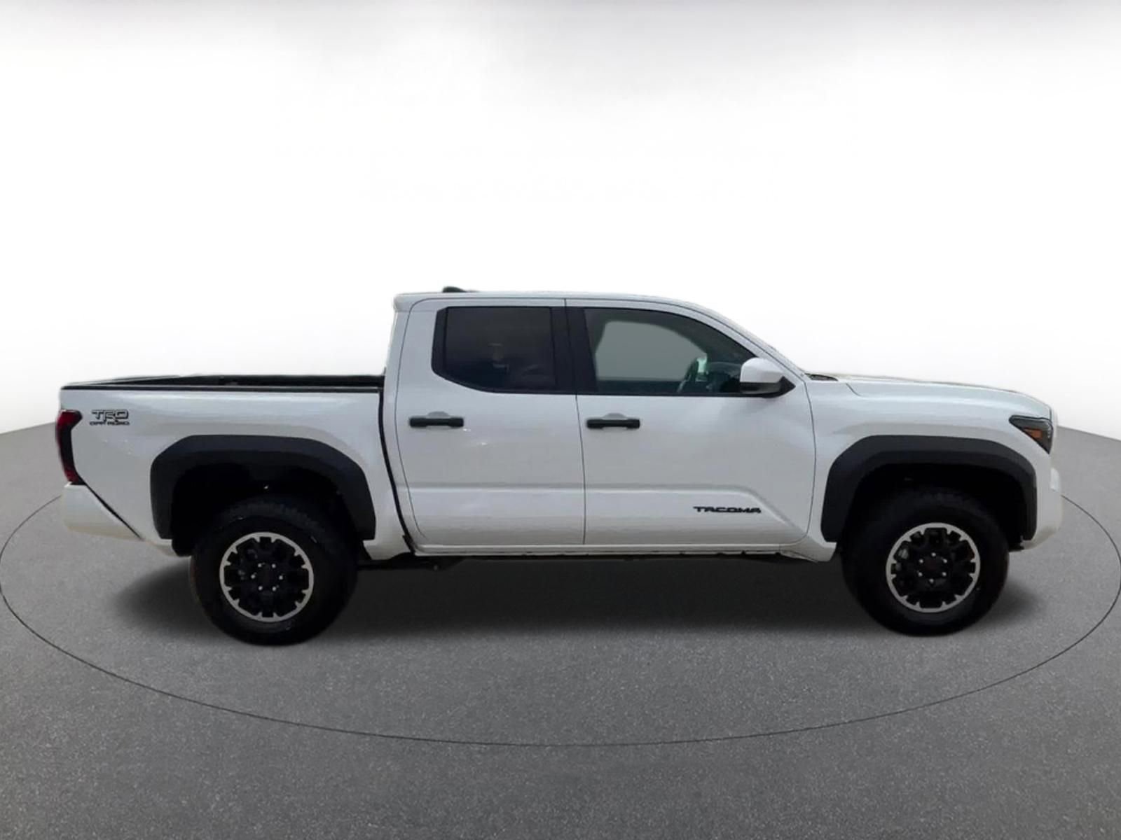 Used 2025 Toyota Tacoma TRD Off-Road image 16