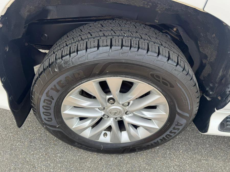 Used 2017 Lexus GX 460 Premium image 13