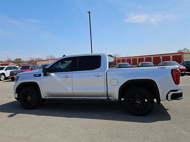 Used 2022 GMC Sierra 1500 Elevation image 2