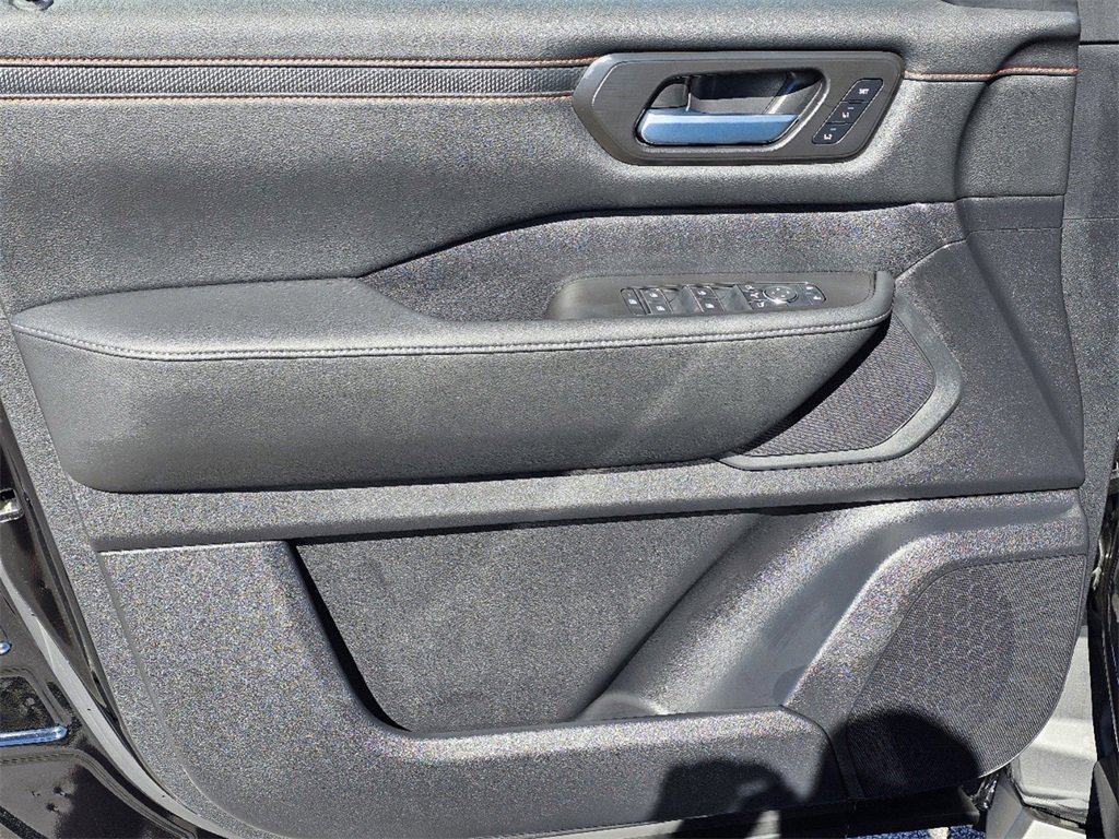 New 2025 Nissan Armada PRO-4X w/ Pro-4X Premium Package image 13