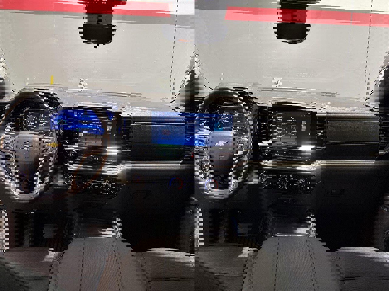 Used 2024 Chevrolet Silverado 2500 LTZ w/ LTZ Plus Package image 26