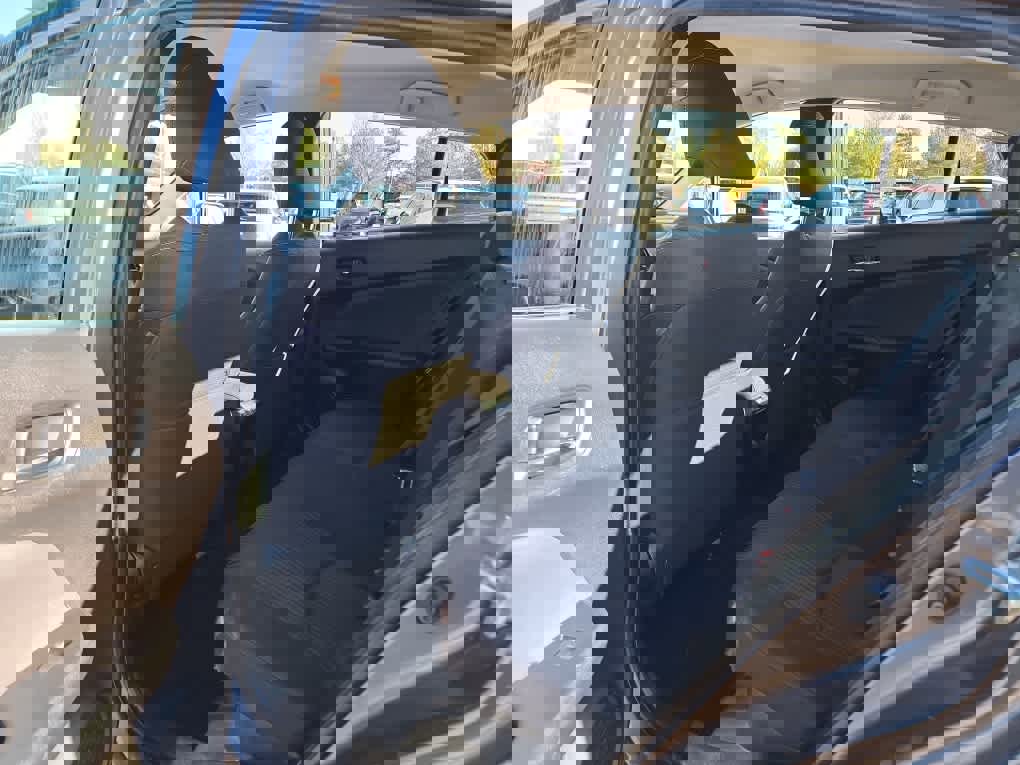 Used 2022 Toyota Prius Prime LE image 20