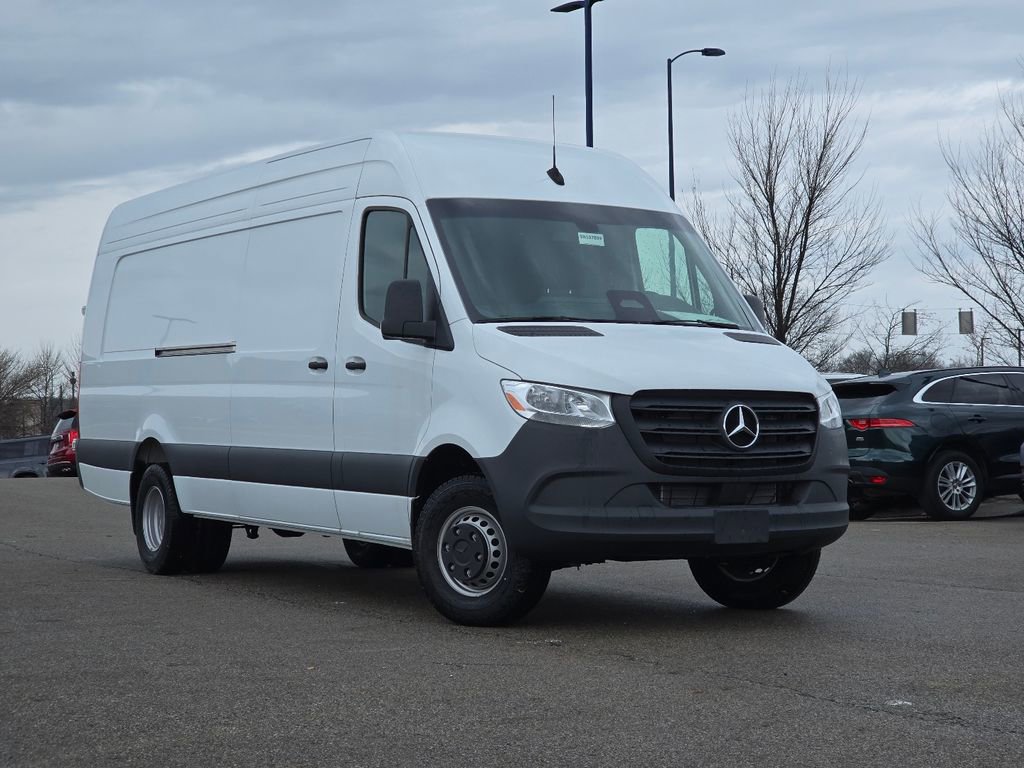 New 2025 Mercedes-Benz Sprinter 3500 image 2
