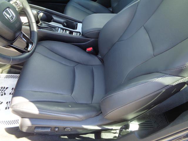 Used 2025 Honda Accord EX-L image 18