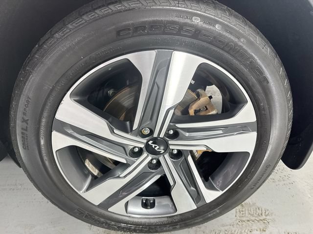 Used 2022 Kia Sorento SX w/ Panoramic Sunroof Package AWD/4WD image 5