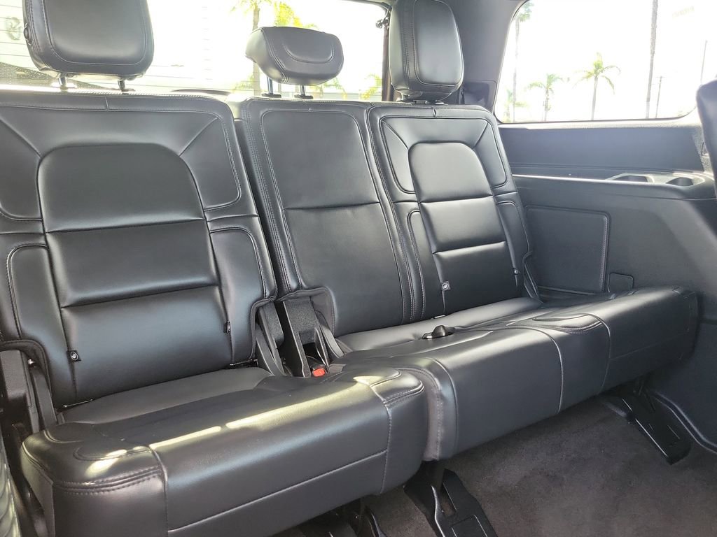 Used 2024 Lincoln Navigator Reserve image 29