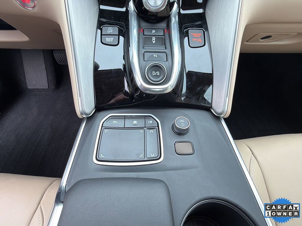 Used 2025 Acura TLX w/ Technology Package image 29
