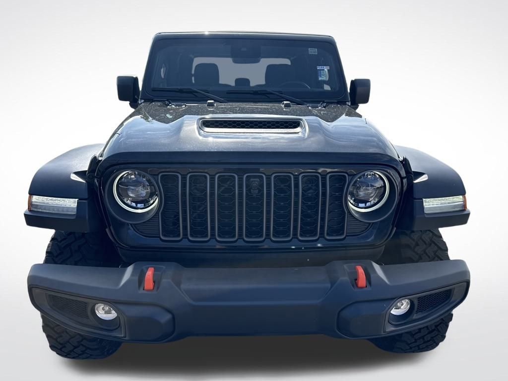Used 2024 Jeep Gladiator Mojave w/ Technology Group AWD/4WD image 10