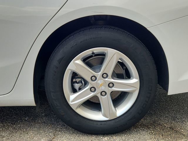 Used 2023 Chevrolet Malibu LS image 30