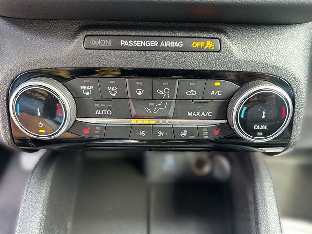 Used 2022 Ford Escape SEL image 16