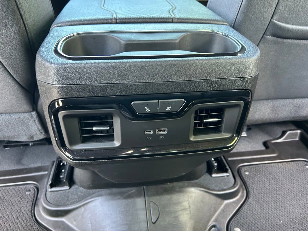 Certified 2024 GMC Sierra 1500 AT4 w/ AT4 Premium Package AWD/4WD image 46