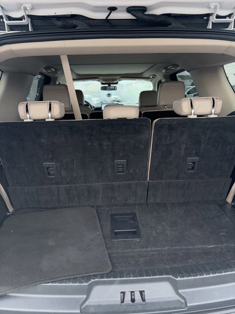 Used 2024 Ford Expedition Limited image 12