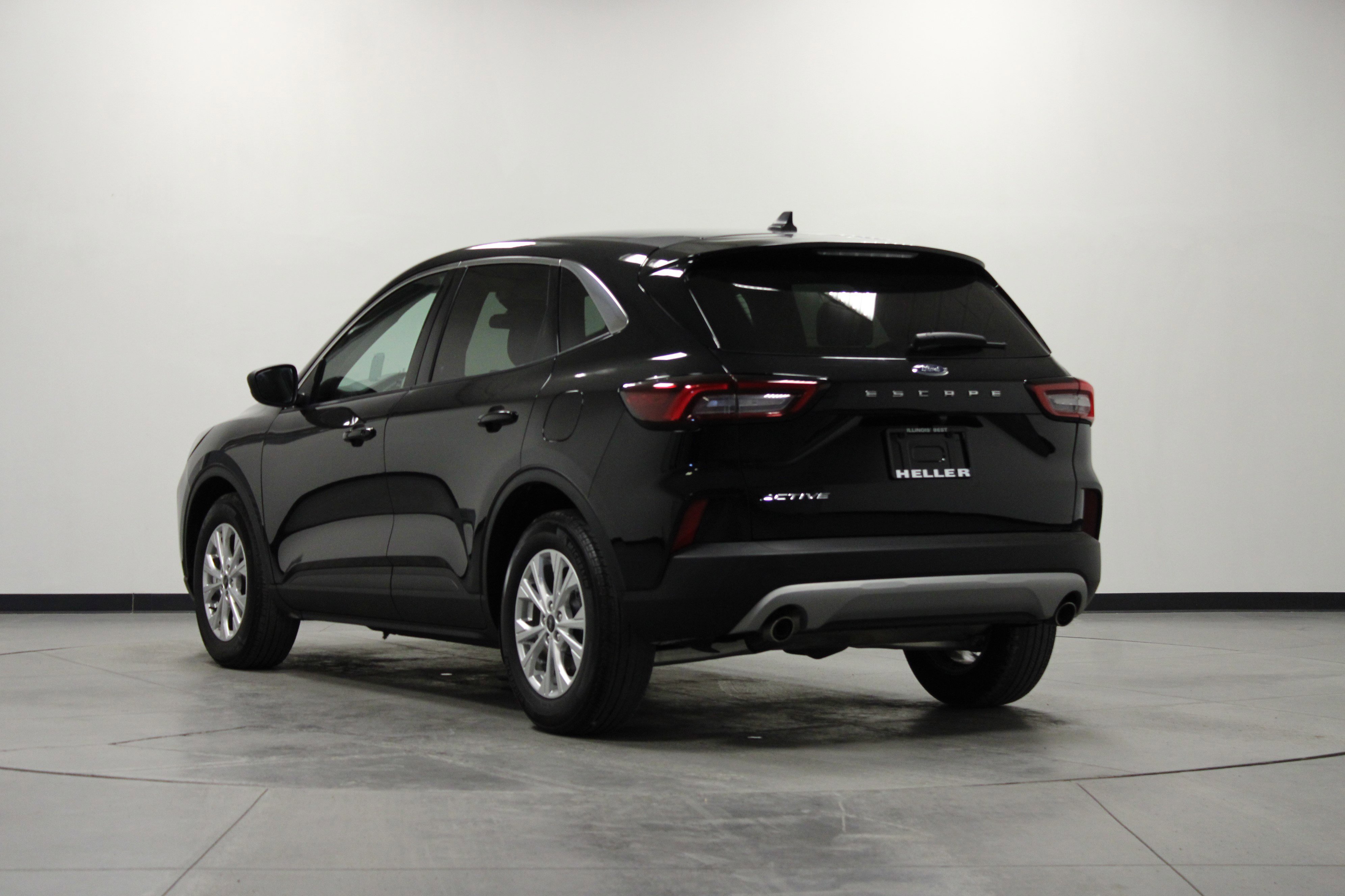 Used 2023 Ford Escape Active image 6