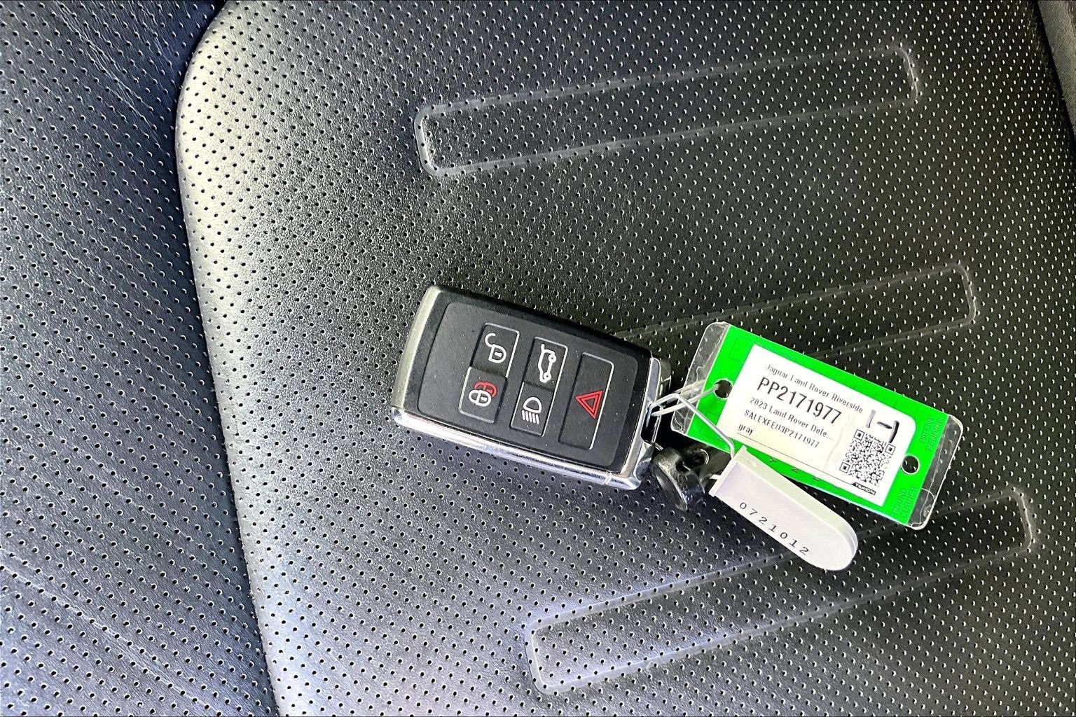 Used 2023 Land Rover Defender 130 X image 11