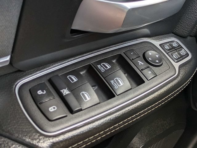 Used 2024 RAM 3500 Big Horn AWD/4WD image 23