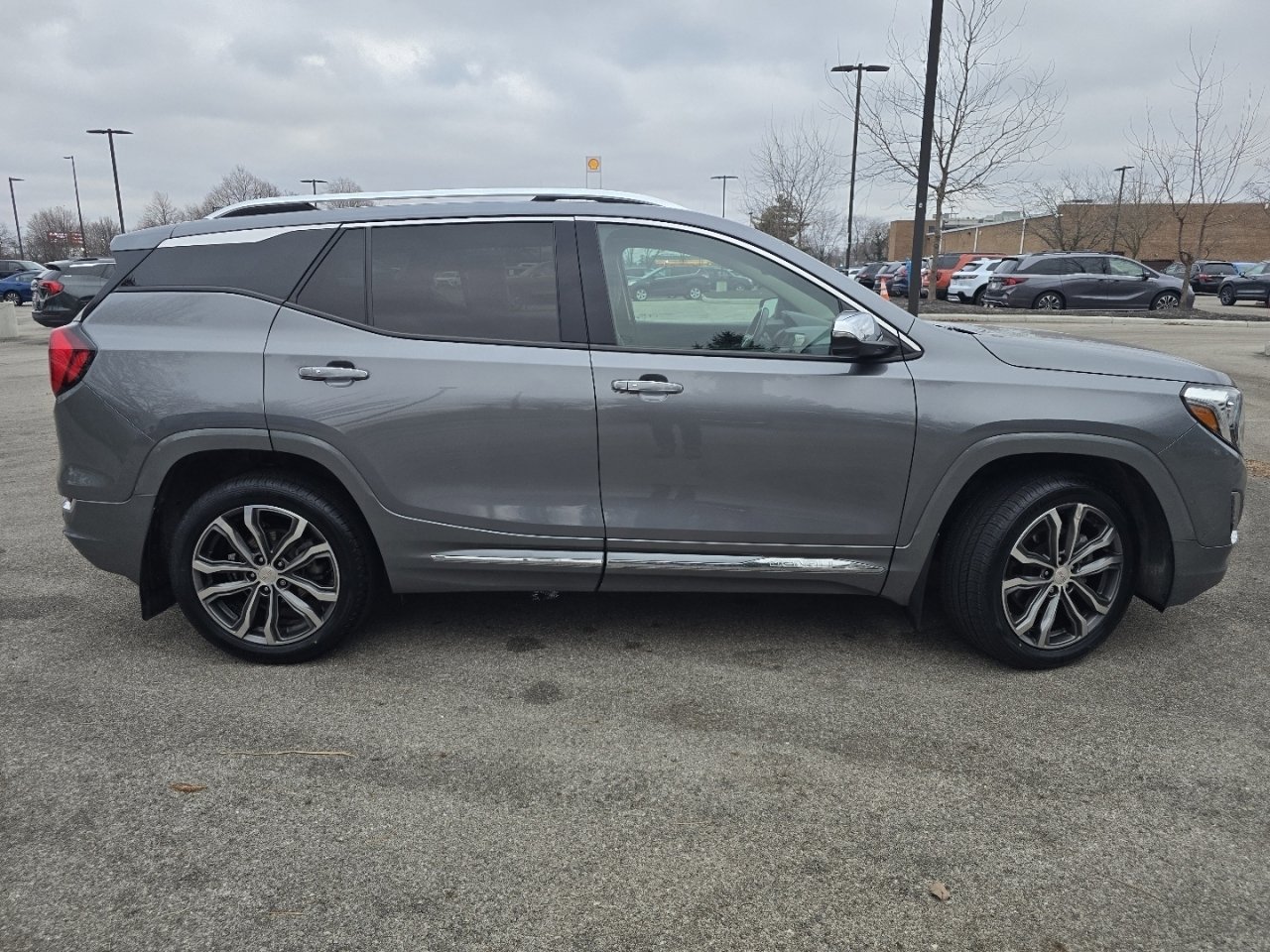 Used 2020 GMC Terrain Denali w/ Denali Premium Package image 19