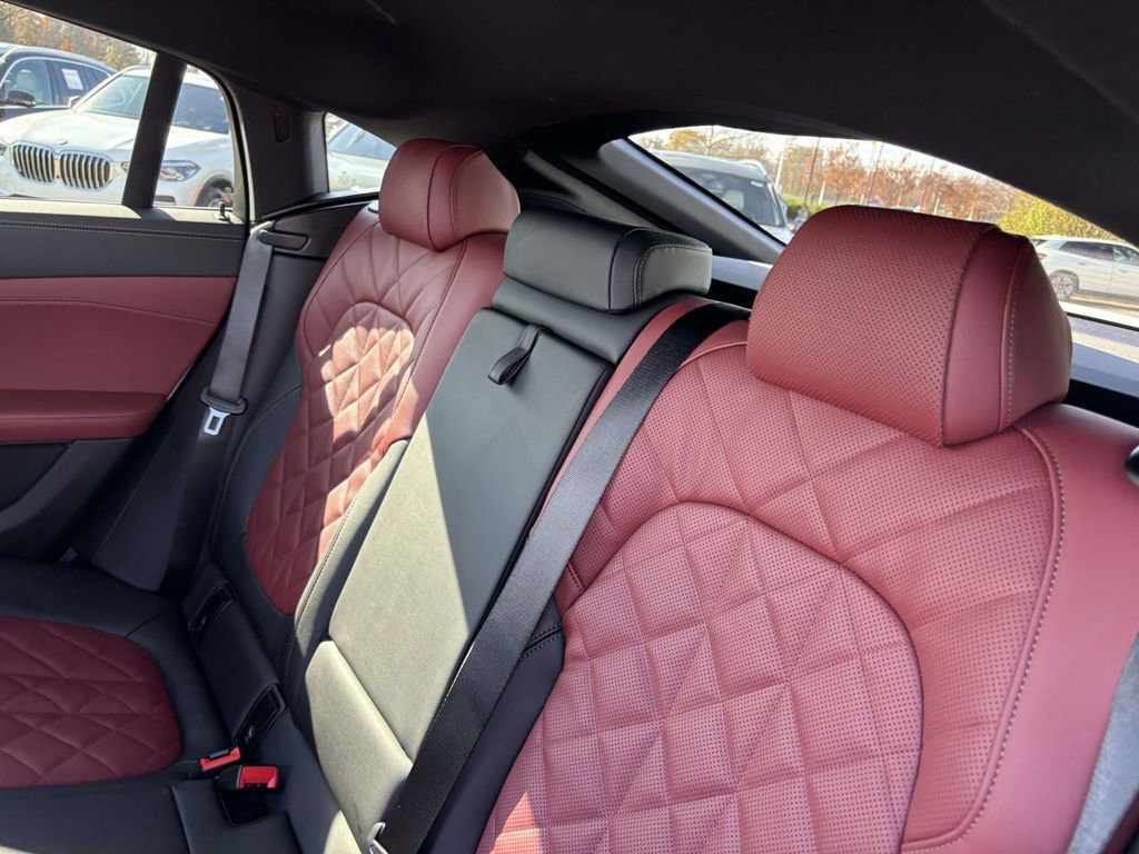 New 2026 BMW X6 xDrive40i w/ Premium Package image 27