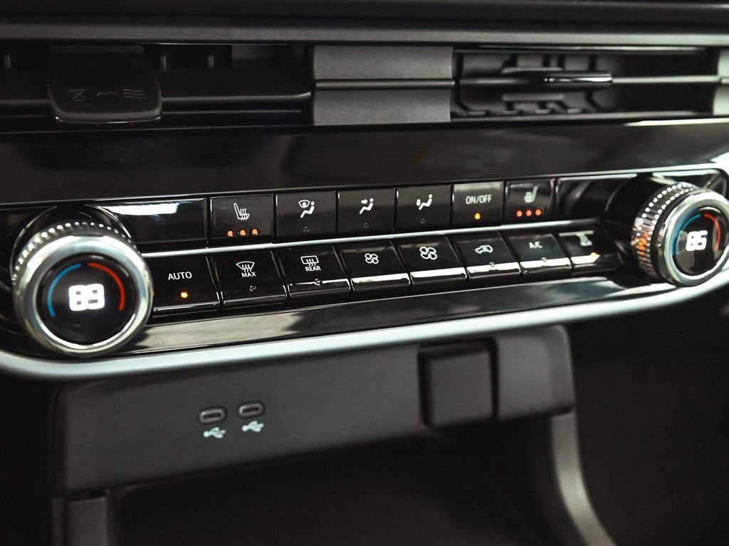 Used 2025 Honda Prologue Touring image 30