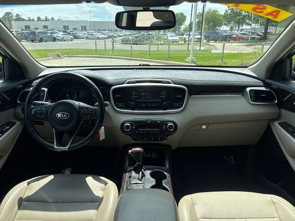 Used 2016 Kia Sorento EX FWD image 16