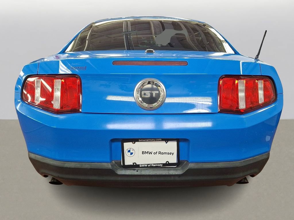 Used 2010 Ford Mustang GT image 5